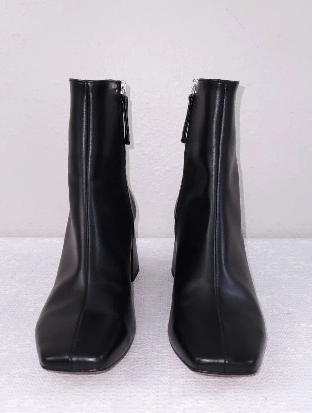 Alohas SVEGAN Watercolor Boots Black Vegan Leather Heeled Booties EU 39